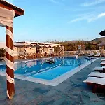 アパートホテル Agrabeli Paros