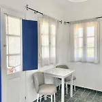 Agrabeli Paros 4* ナウサ