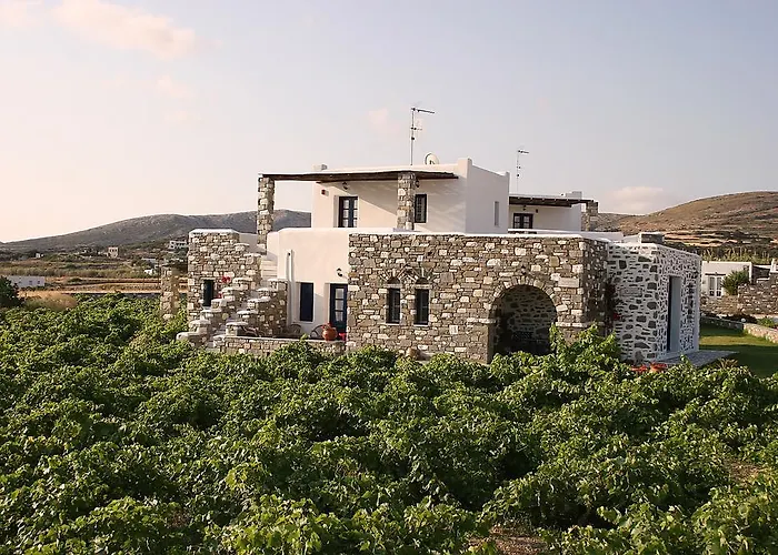 Agrabeli Paros Naousa (Paros)