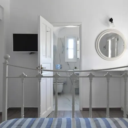 Agrabeli Paros Aparthotel 4*