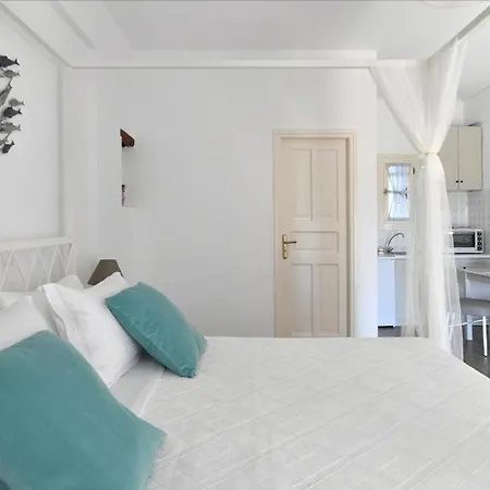 Agrabeli Paros 3*