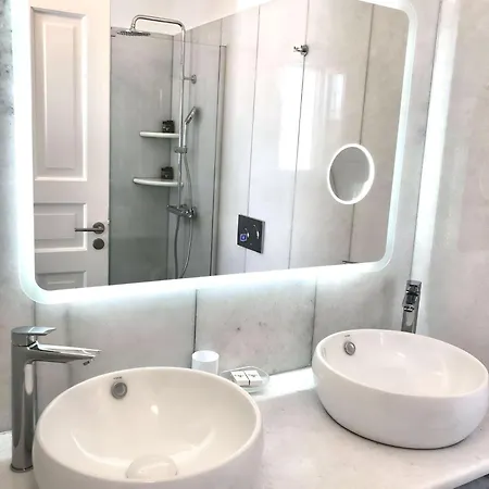 Agrabeli Paros Naousa