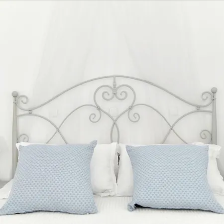 Agrabeli Paros Aparthotel